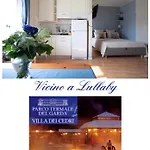 Апартаменты Lullaby House *